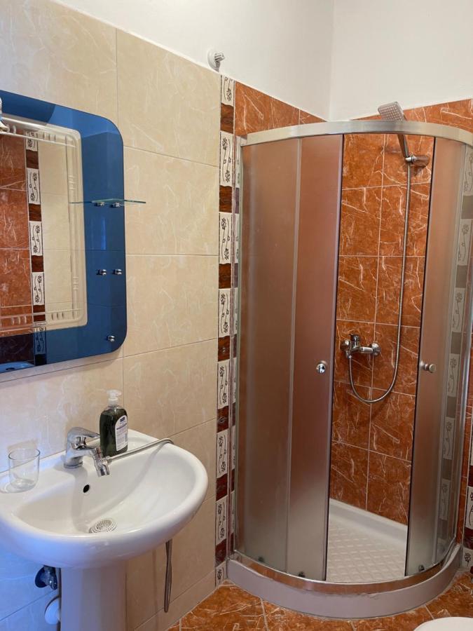 Sina Apartament Saranda